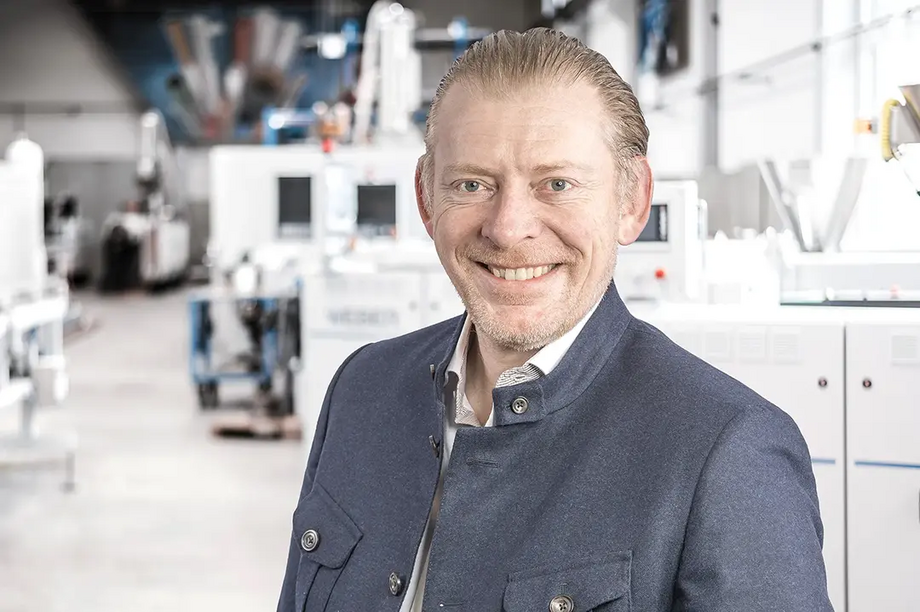 Weber Arbeiter im Technikum Christian Stützinger