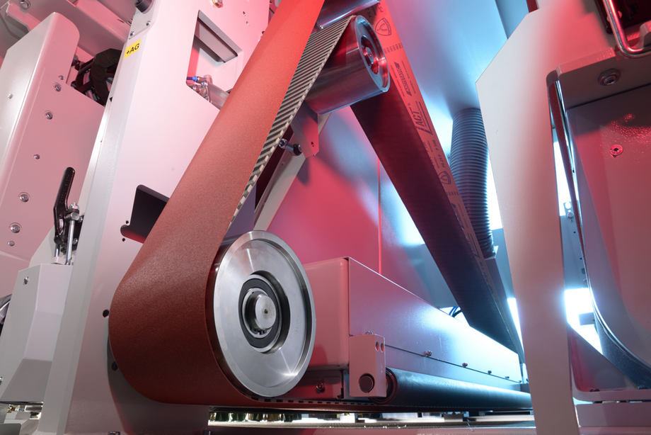 WEBER Querbandaggregat fuer WEBER Holzschleifmaschine