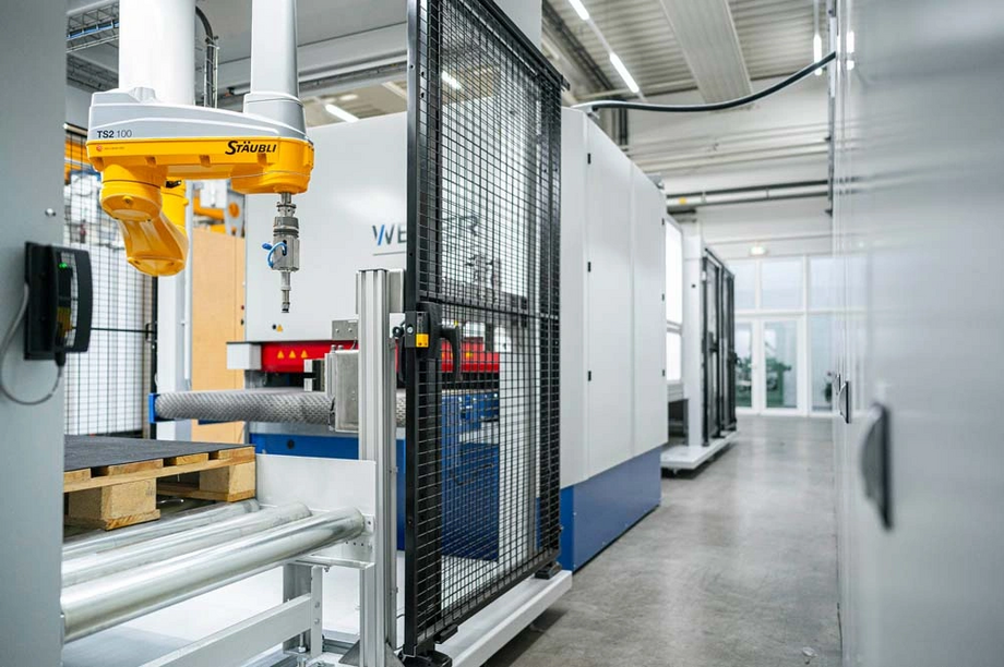 WEBER Entgratmaschine automatisiert