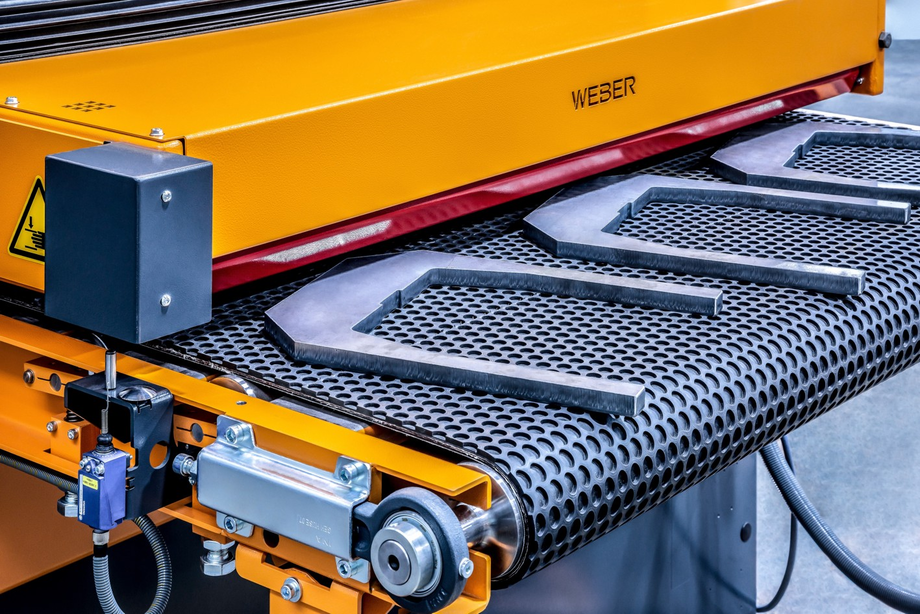 [Translate to English:] WEBER MK Bearbeitung Grobblech